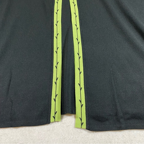Finite Open Black Cardigan Green Ivy Leaf Trim Woman XXL Sweater Top Lon… - Picture 2 of 9